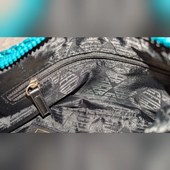 Kurt Geiger London Crochet Crossbody Bag Emerald Green NWOT With Call Out - Picture 6 of 9